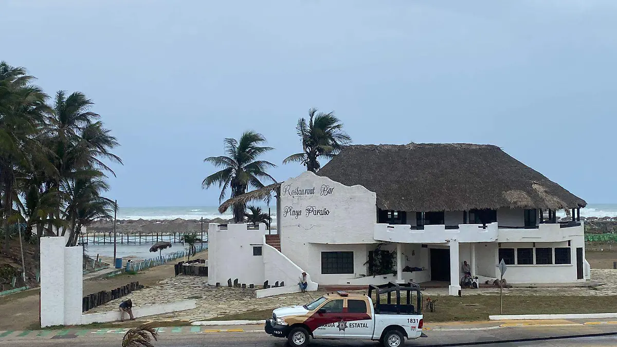 Se busca evitar que la población se acerque al mar y corra riesgos con las rachas de viento y lluvias